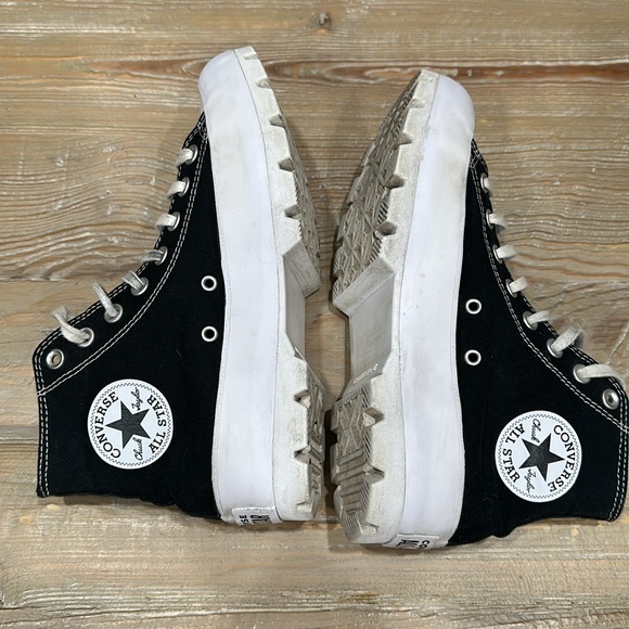 Converse Chuck Taylor All Star Lugged High Tops - Picture 10 of 14